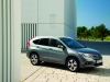028_cr-v_front_3_4_stat
