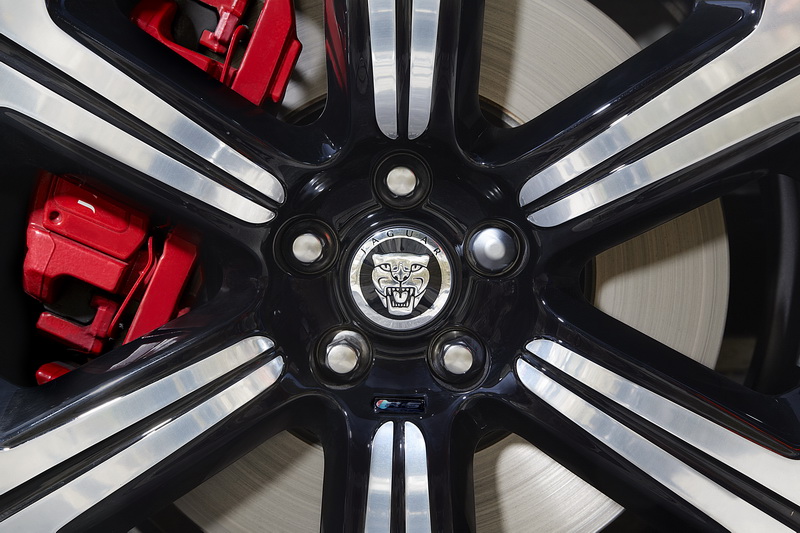 jag_xfrs_global_images_3