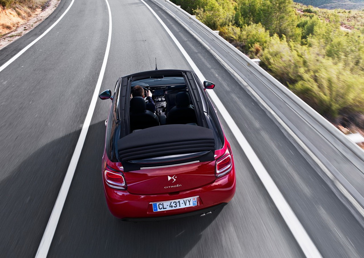 Citroen-DS3_Cabrio_2014_1280x960_wallpaper_66
