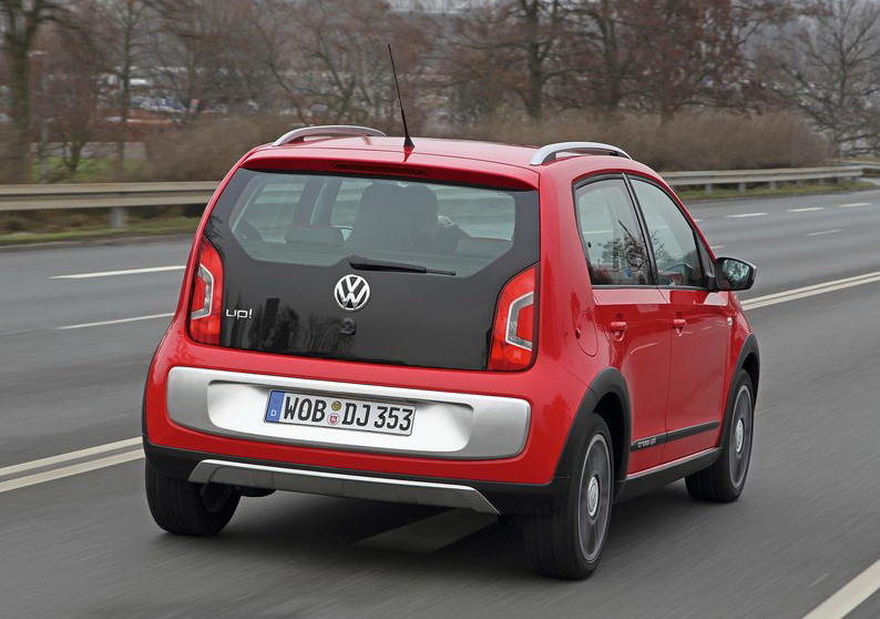 Volkswagen-Cross_Up_Concept_2011_800x600_wallpaper_05