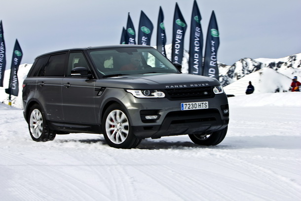 Land Rover_SnowDriving_2