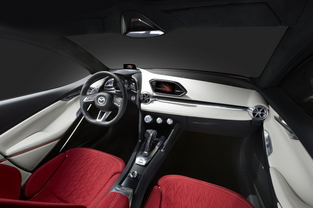 Hazumi_2014_interior_04