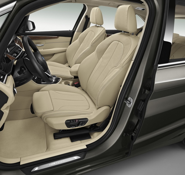 b_0_0_0_00_images_articulos_2014_02_febrero_14_bmw_2_interior_Bmw_active_tourer_5