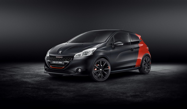 b_0_0_0_00_images_articulos_2014_06_junio_27_Peugeot_208_fotos_Peugeot_208_GTi_30th_01