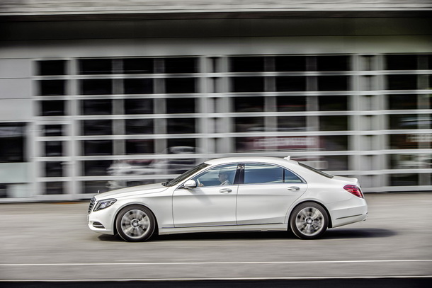 Mercedes-Benz S500 PLUG-IN HYBRID