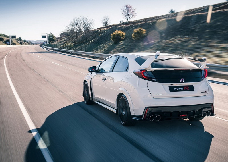Honda-Civic_Type_R_2015_1024x768_wallpaper_03