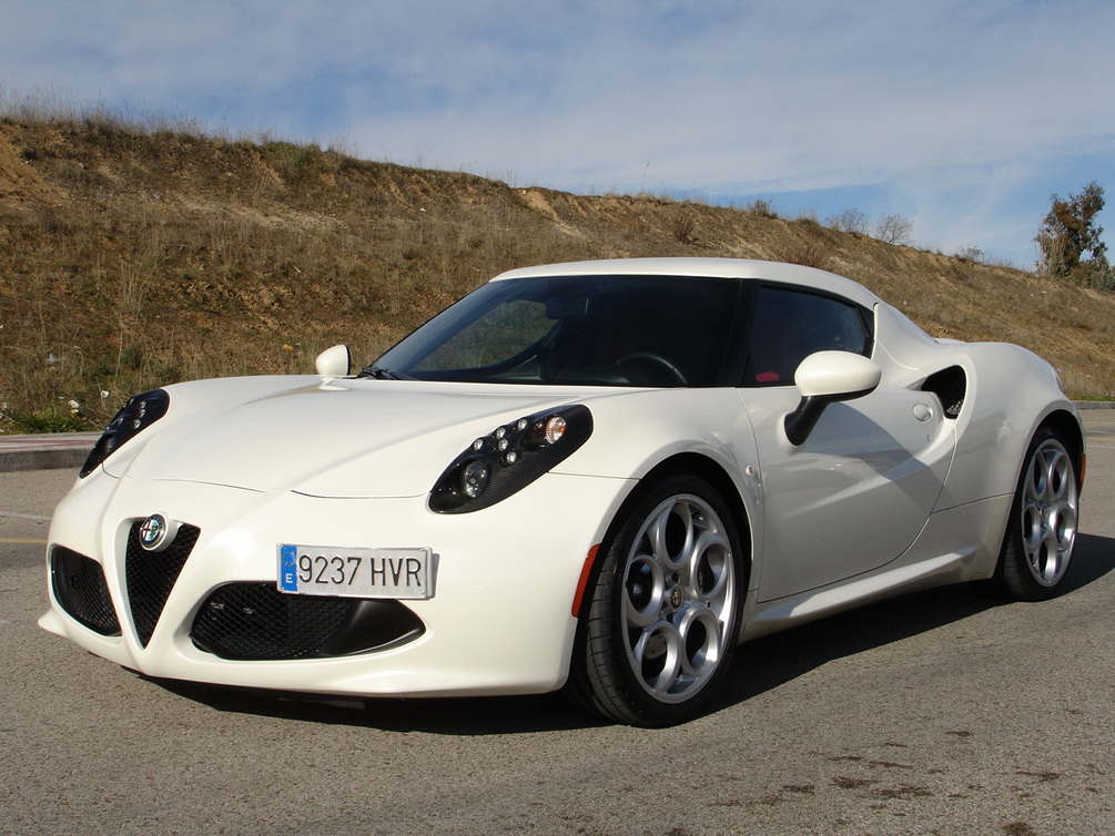 Alfa Romeo 4C_04