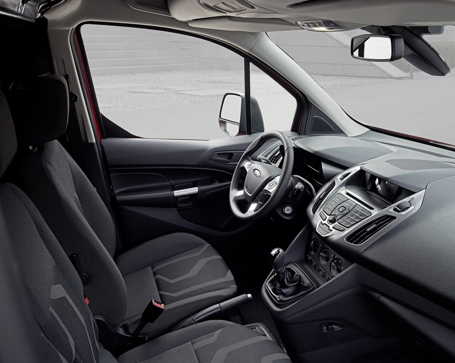 Ford-Transit Connect_38