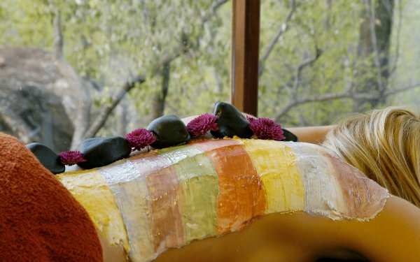 th_c34ce7d0a9924e1e70c4be0b1d166dc8_mhills_spa_1