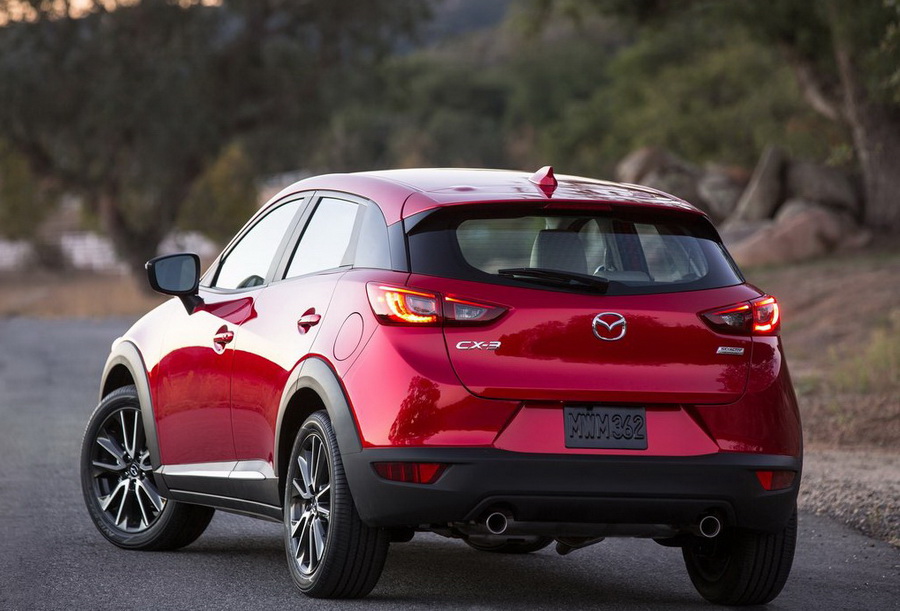 Mazda-CX-3_2016_1024x768_wallpaper_0d