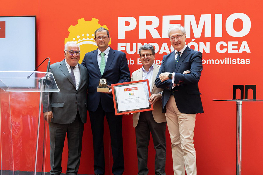 La Asociación Española de Renting de Vehículos (AER) recibe el Premio a la Seguridad Vial de la Fundación CEA