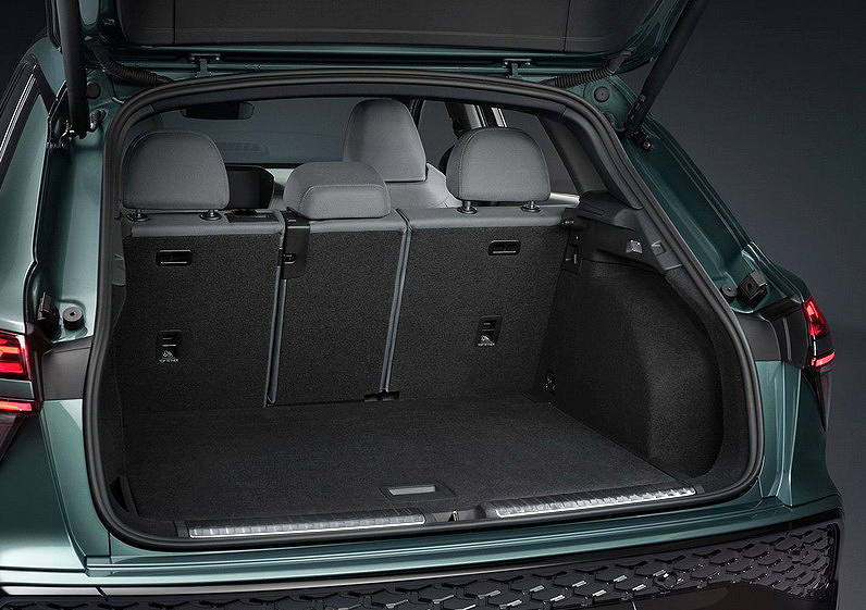 El interior del nuevo Audi Q3 2025 fusiona tecnología y sostenibilidad