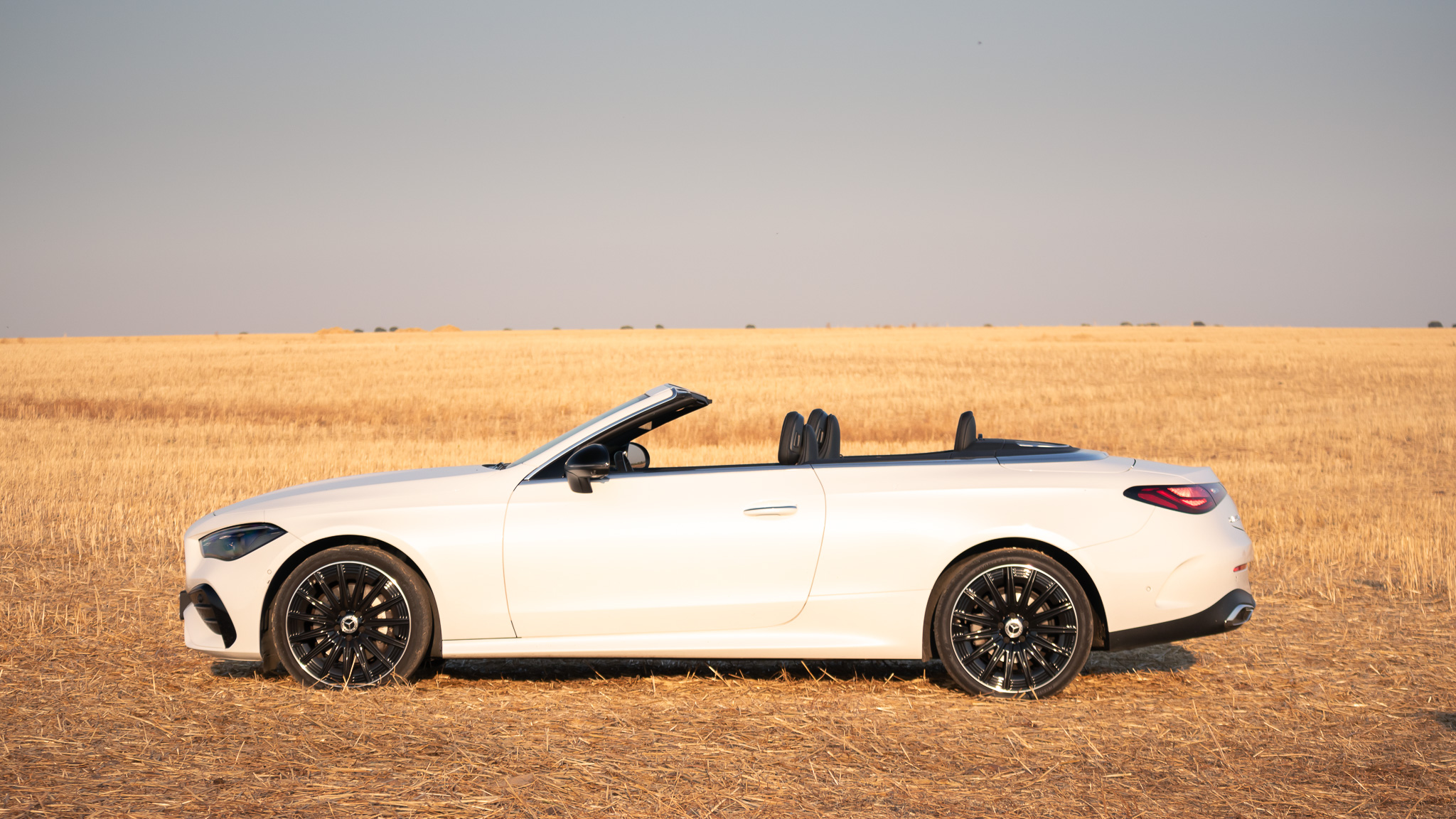 MB CLE 220d y MB GLE 400 PHEV: Elegancia al aire libre frente a potencia efciciente