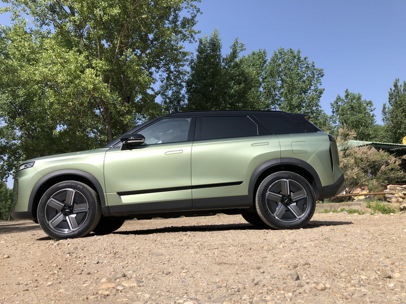 Jaecoo 7 4x4 y Jaecoo 7 SHS: misma apariencia, mundos diferentes