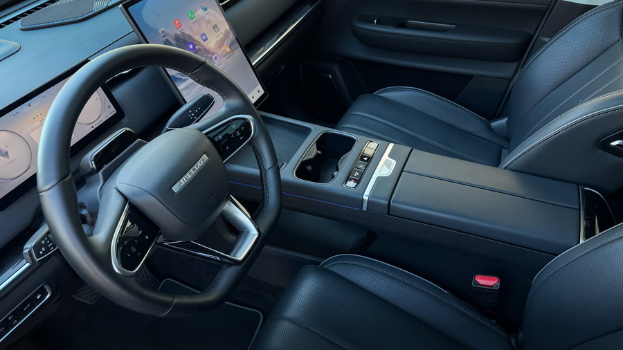 Jaecoo 7 4x4 y Jaecoo 7 SHS: misma apariencia, mundos diferentes