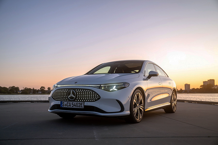 Mercedes CLA elegido Coche del Año en Europa y el MB GLB ya admite pedidos