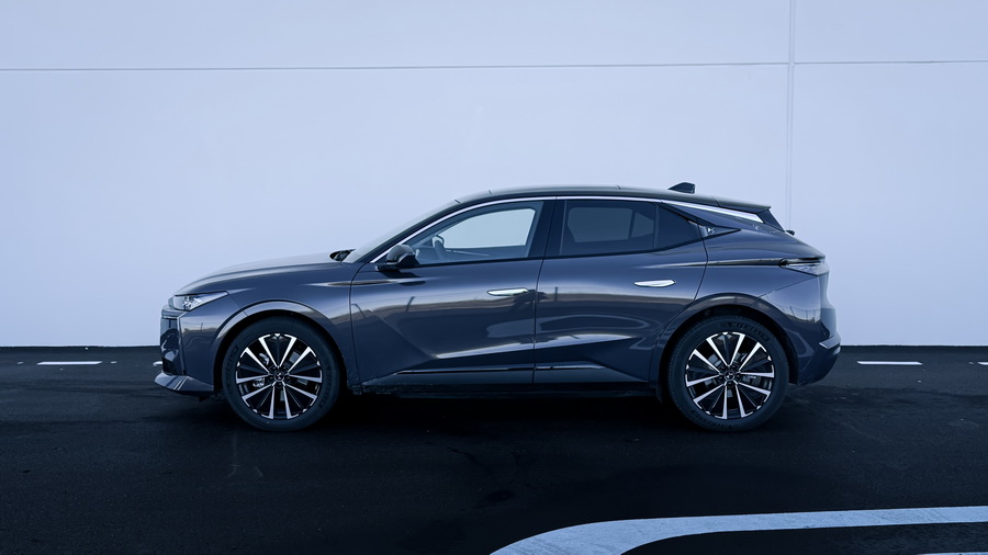 Nuevo DS Nº4 E-TENSE, cuando el diseño adquiere alma