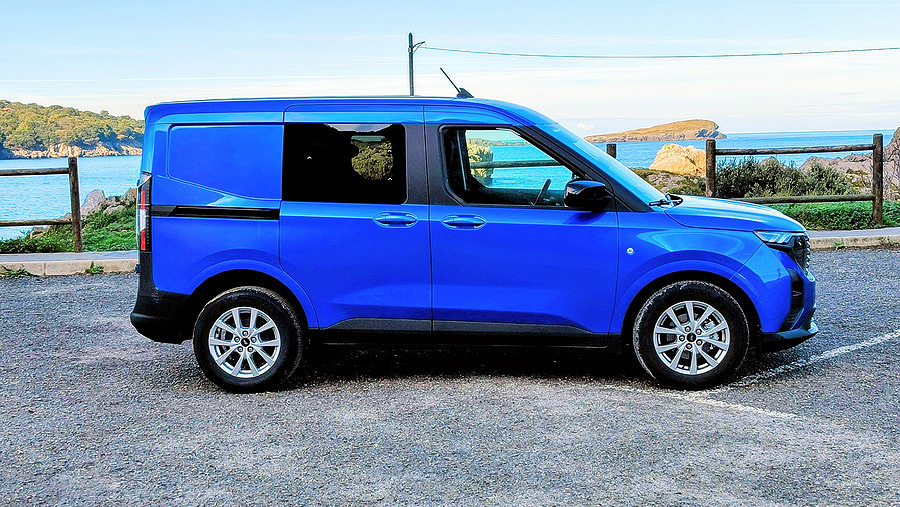Ford Transit Courier Kombi N1 125 CV Automática, ¿una furgo para todo?