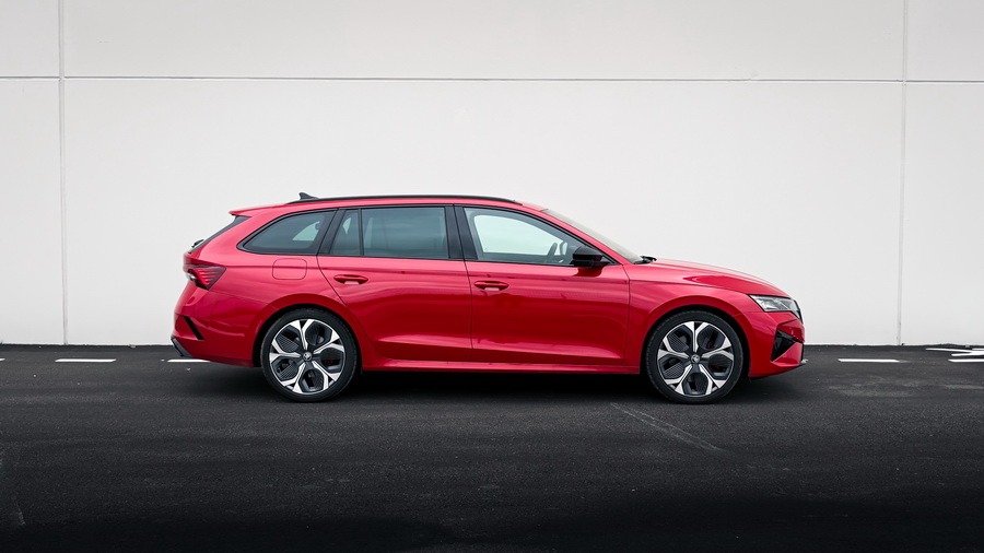 Skoda Octavia Combi RS: un familiar que no renuncia a la diversión