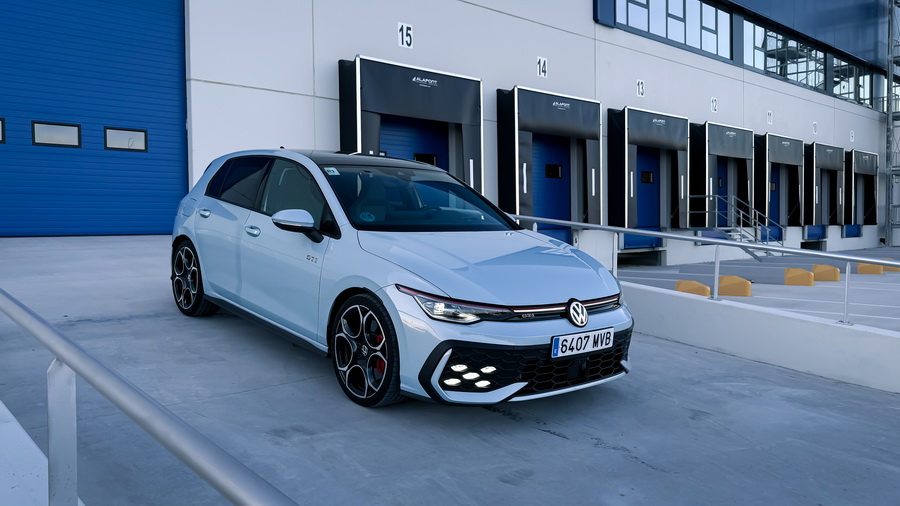 Probamos el Volkswagen Golf GTI 2.0 TSi 265cv.: "a never ending story"