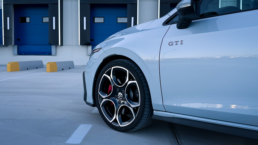 Probamos el Volkswagen Golf GTI 2.0 TSi 265cv.: "a never ending story"