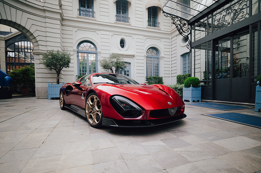 Alfa Romeo 33 Stradale: sólo 33 los elegidos para conducirlo