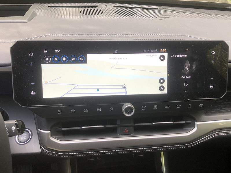 Al volante del nuevo Jeep Compass e-Hybrid 145 CV, subir de nivel