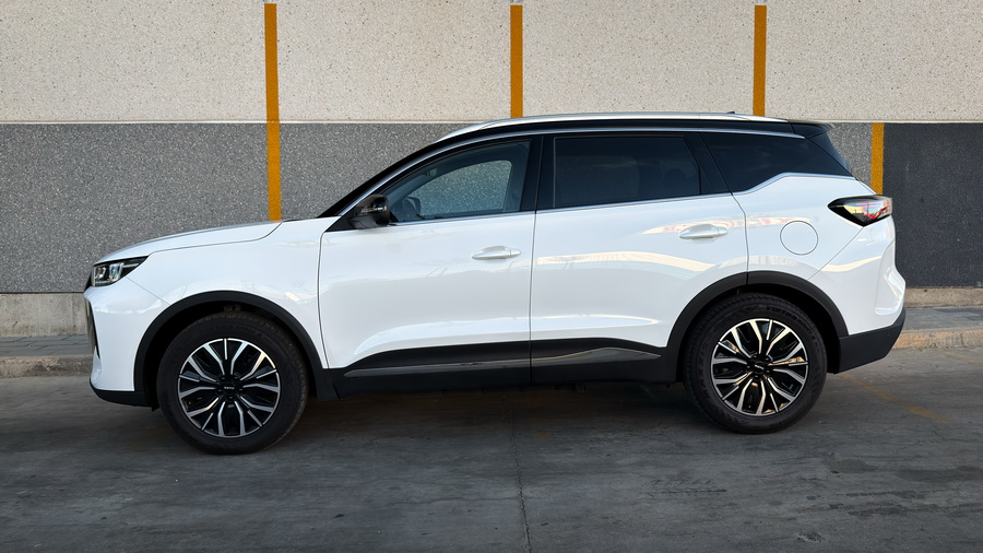 Al volante de los EBRO s700 PHEV y EBRO s900 PHEV: !qué recuerdos¡