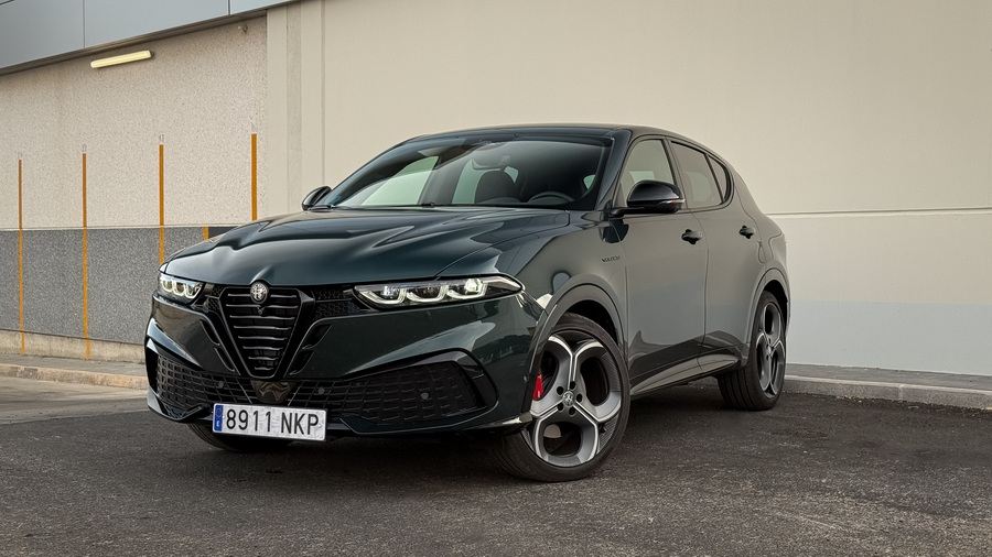 Al volante del Alfa Romeo Tonale Ibrida 175, el SUV que no olvida su ADN