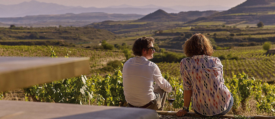 Viajes a la Rioja Alavesa con bodegas y hotel desde 379 euros