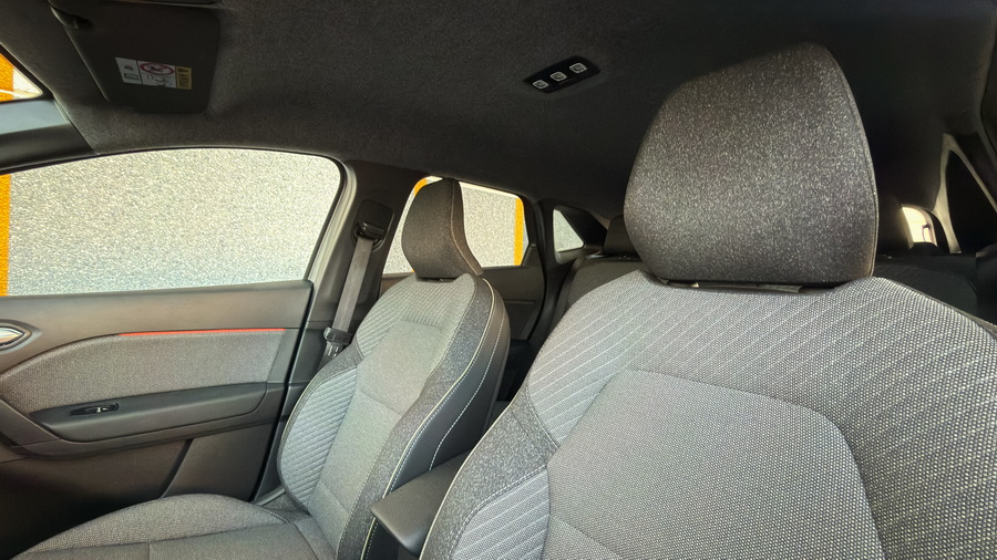 Probamos el Mitsubishi Eclipse Cross Elécrico y el Grandis 180 HEV