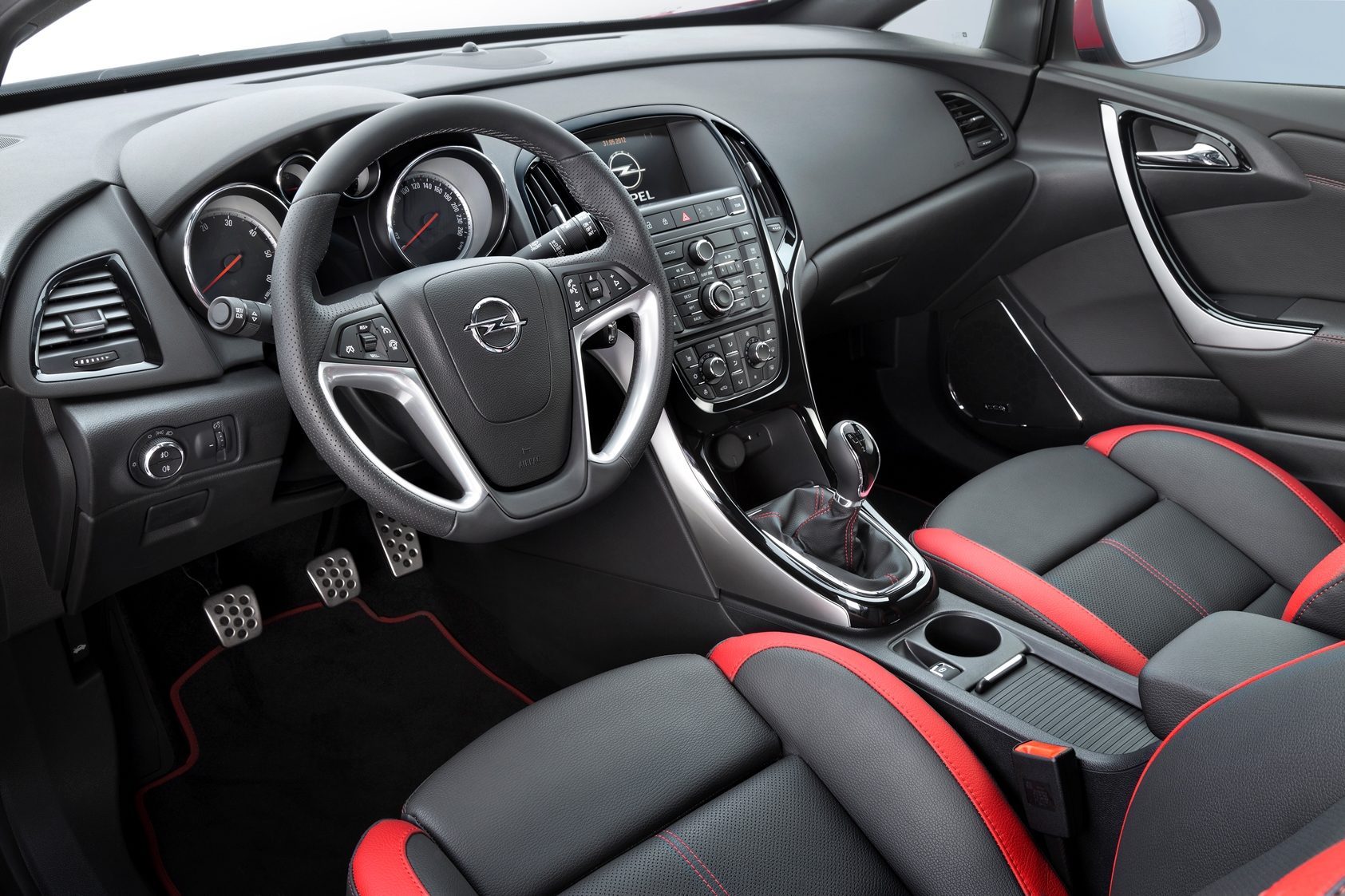 Interior Opel Astra BiTurbo