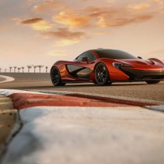 El McLaren P1 ya rueda en Bahreim