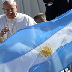 Comienzan a vender el “Papa Tour” en Buenos Aires
