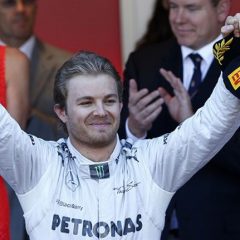 Rosberg gana en Mónaco en una carrera muy accidentada