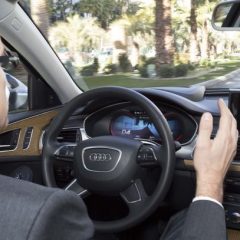 Sistema de conducción pilotada en atascos de Audi