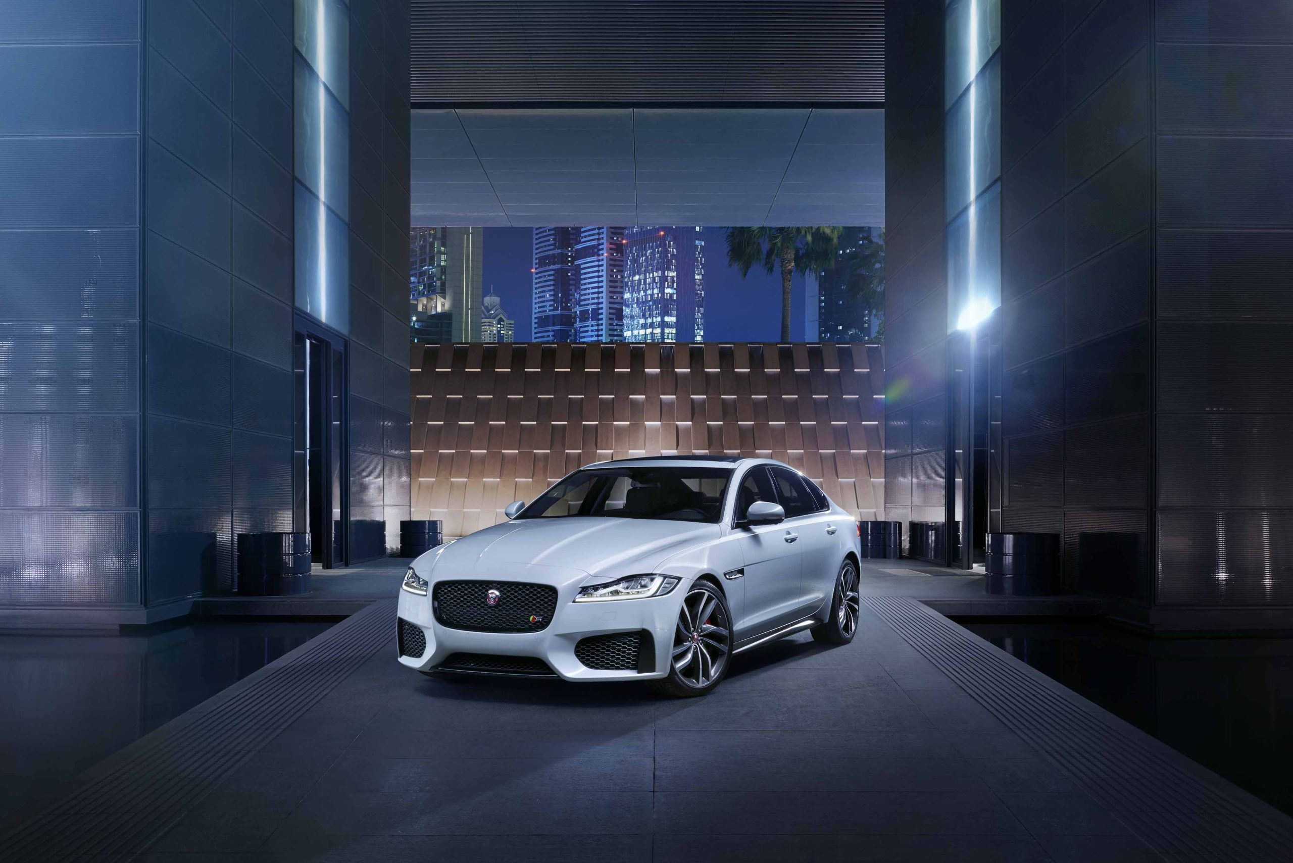 JAGUARXF_S_02