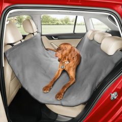 Skoda presenta una gama de accesorios para mascotas
