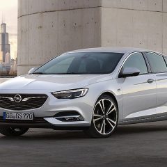 Nuevo Opel Insignia Grand Sport, tecnológicamente “iluminado”