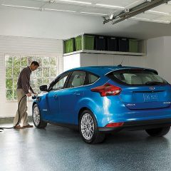Ford Focus 5 puertas eléctrico, el súper “conectado”