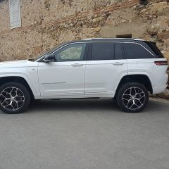 Jeep Grand Cherokee 4xe Trailhawk, la aventura se hace sostenible y eficiente