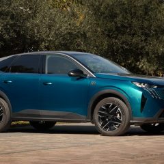 Peugeot 3008 Hybrid GT y E-3008 Eléctrico GT dos formas de eficiencia dinámica
