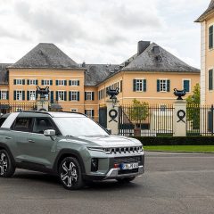 Llega el nuevo KGM Torres, el primer SUV híbrido de la firma asiática