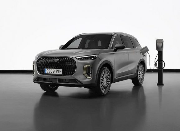 Llega el nuevo EBRO S900 para, por ahora, cerrar el círculo de la gama