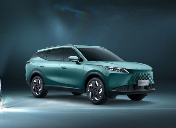 Nuevo Omoda 7 SHS, un SUV de gran autonomía