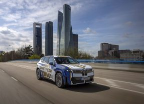 BMW iX3, nuevo Safety Car oficial del Real Madrid C.F.