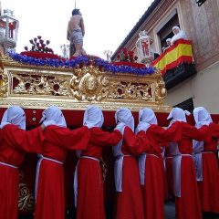 Semana Santa: tradición, procesiones y gastronomía con sabor a vino