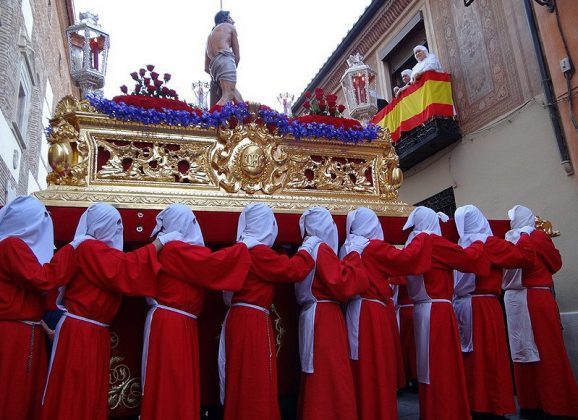 Semana Santa: tradición, procesiones y gastronomía con sabor a vino