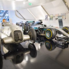 Las “Flechas de Plata” de Mercedes vuelan en el Mobility City de Zaragoza